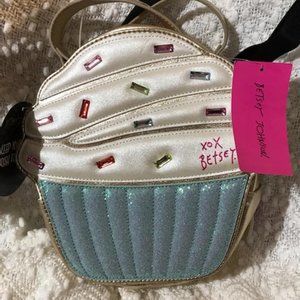 Betsey Johnson Cupcake Purse-Lunch tote